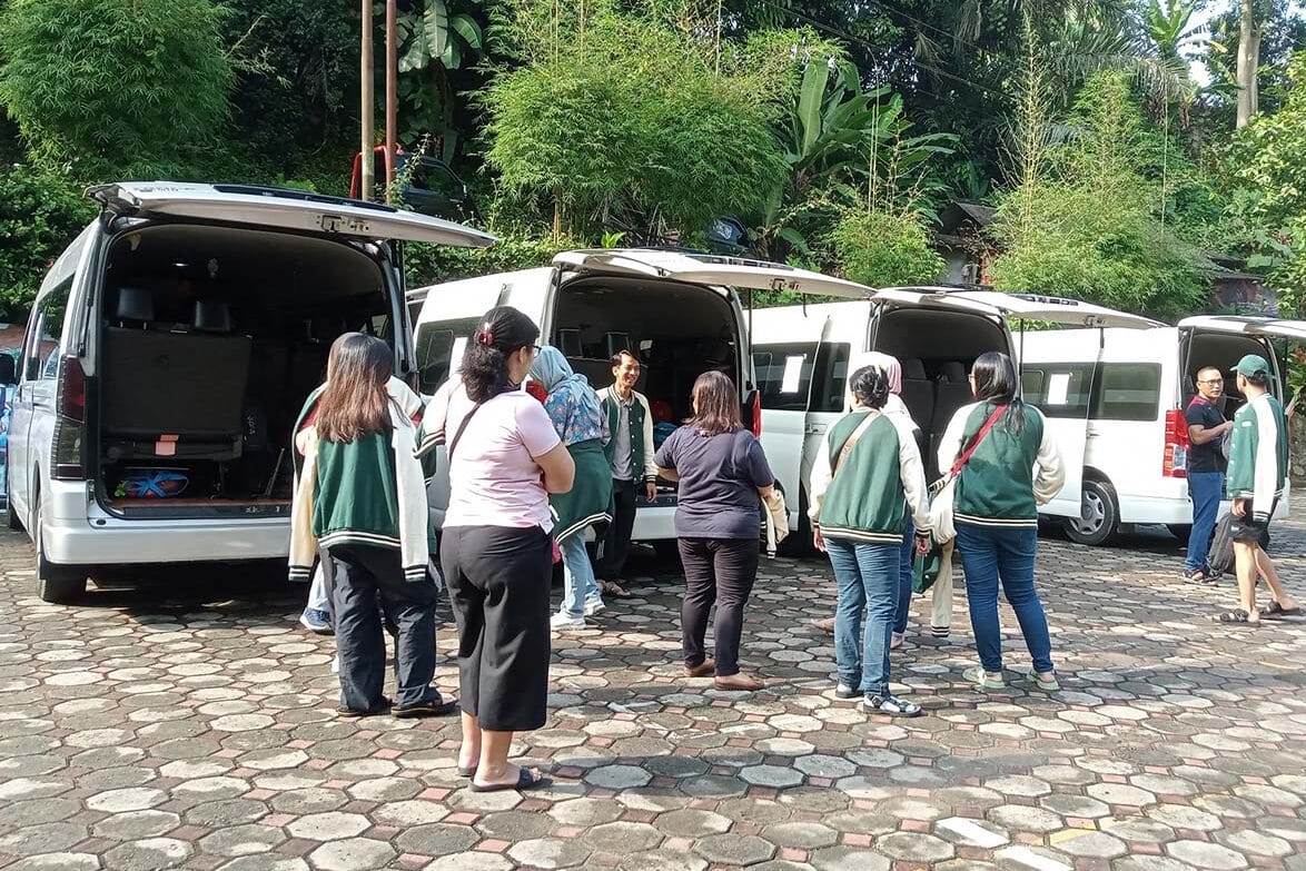 Sewa Hiace Jakarta Lombok