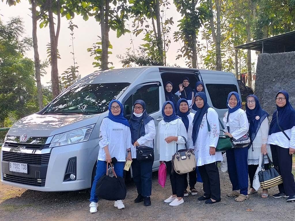 Sewa Hiace Murah Tangerang
