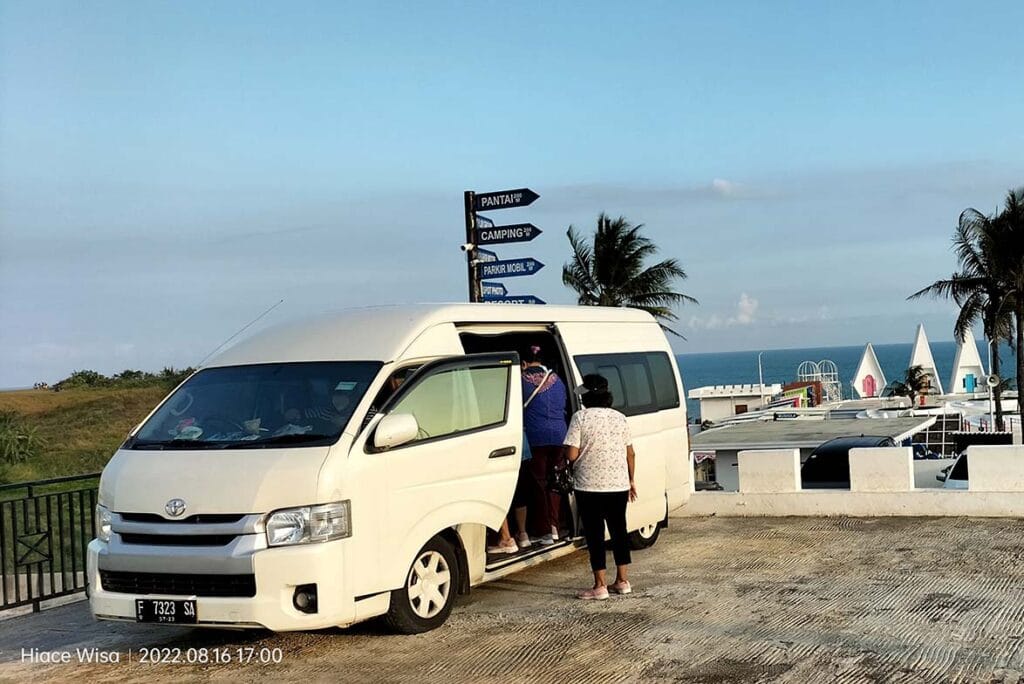 Sewa Hiace Jakarta Lampung