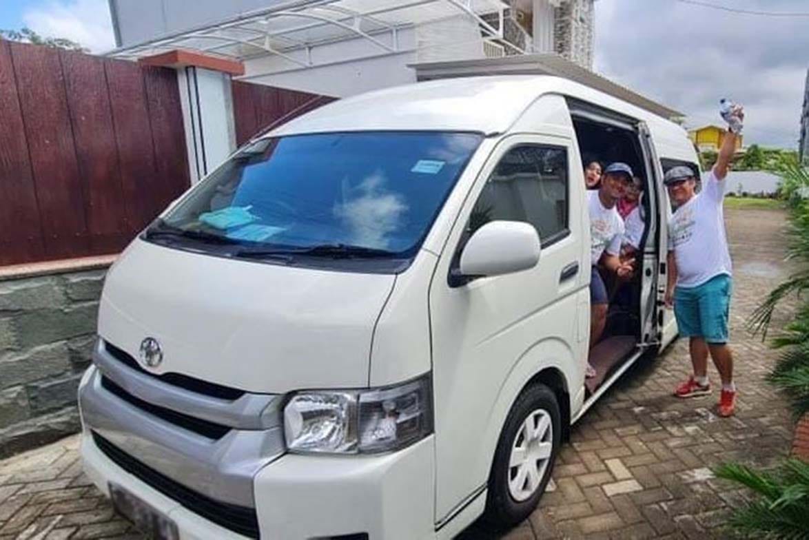 Sewa Hiace Jakarta Lombok