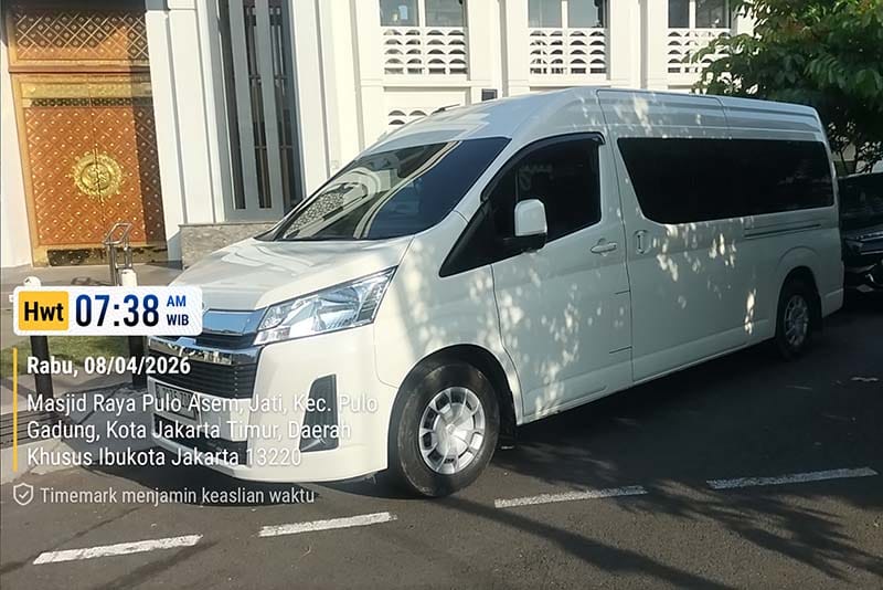 Sewa Hiace Medan Satria