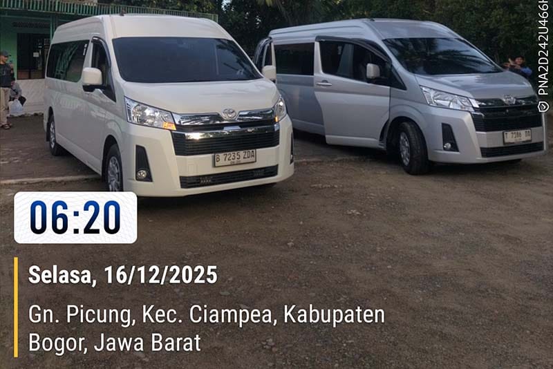 Sewa Toyota Hiace Leuwiliang