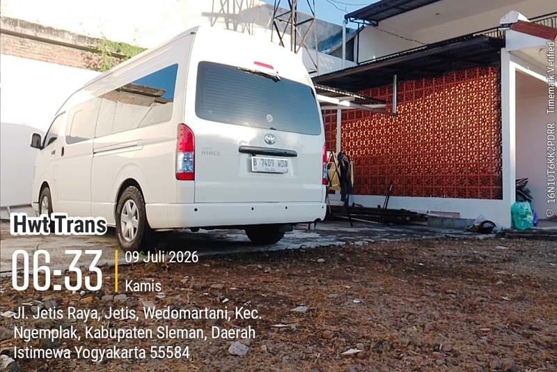 Sewa Hiace Nusa Jaya
