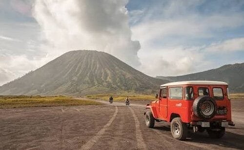 Sewa Hiace Untuk Perjalanan 4 hari PP ke Bromo Jawa Timur