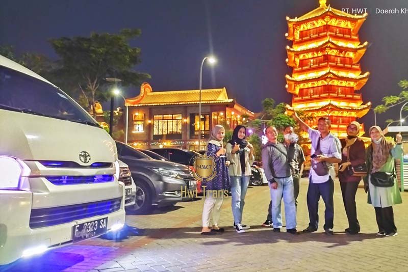 Sewa Mobil Pariwisata